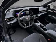 CUPRA Raval Business First Edition 56 kWh 211 PK l 18' Devier l Achteruitrijcamera l Stoel en Stuuerverwarming l Levering Oktober