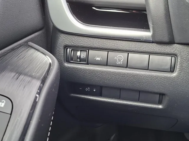 Nissan QASHQAI 1.3 MHEV Xtronic N-Connecta NAVI | PANO DAK | NL-auto | rijklaarprijs !!