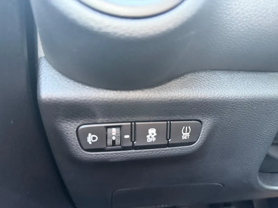 Kia Picanto 1.0 GDi DynamicPlusLine Zwarte logo's | Applearplay | Achteruitrijcamera | Zwart lichtmetaal | Airco |