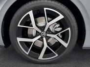 Volkswagen ID.3 (1) GP2 Life 61 kWh accu 190 PK Elektr. aandrijving · Comfort Pakket · Zijruiten achter en achterruit getint ·