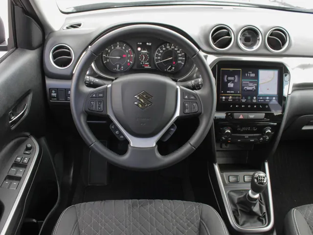 Suzuki Vitara 1.4 Boosterjet Style Smart Hybrid | Alle kleuren leverbaar!