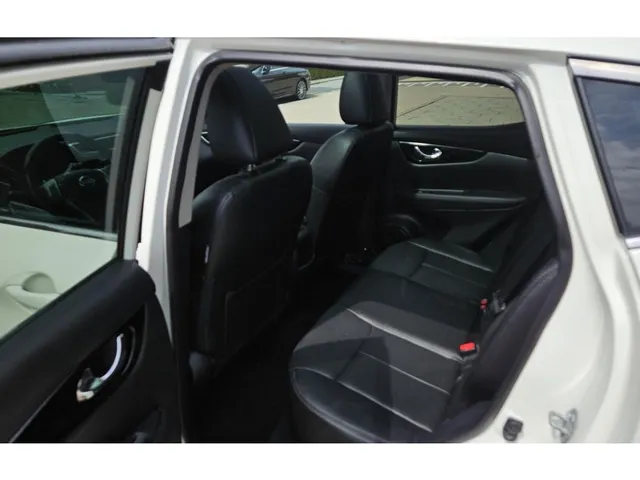 Nissan QASHQAI 1.2 115pk DIG-T Tekna