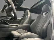 Volkswagen Passat Variant 1.5 272pk DSG eHybrid R-Line Edition · Panoramadak · 360 Camera · Wegklapbare Trekhaak · Elek. Voorstoel · Massage· 18'' Inch · Garantie t/m 23-09-2030 of 100.000km