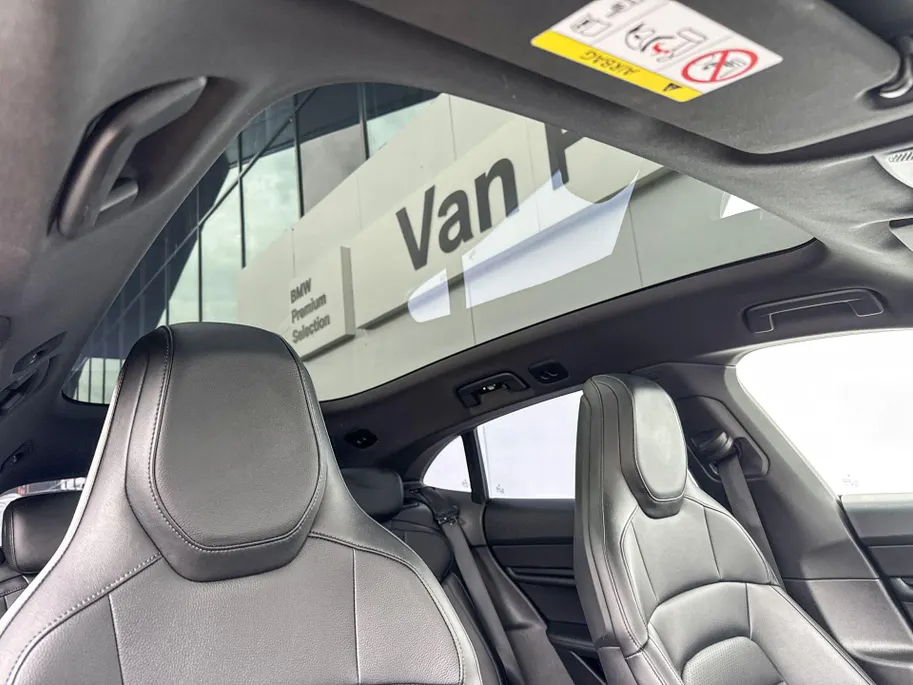 Porsche Taycan Cross Turismo 4 93 kWh