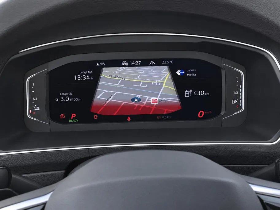 Volkswagen Tiguan 1.4 TSI eHybrid R-Line Business+ · Panoramadak · Trekhaak · 360°Camera · Apple/Android Car Play