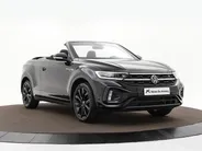 Volkswagen T-Roc Cabrio 1.5 TSI 150pk DSG R-Line · Camera · Apple/Android Car Play · Stoel-& Stuurverwarming · P-Sensoren · 18'' Inch ·
