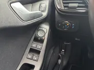 Ford Fiesta 1.0 EcoBoost Hybrid Titanium | Winter Pack | Keyless | Apple Carplay / Android auto