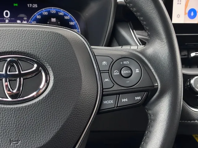 Toyota Corolla Touring Sports Hybrid 140 Dynamic Limited | Stoelverwarming | Parkeersensoren
