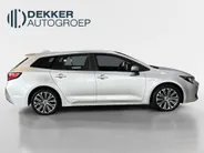 Toyota Corolla Touring Sports 1.8 Hybrid First Edition Trekhaak!