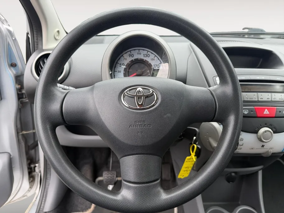 Toyota Aygo 1.0-12V + | 1e eigenaar | Airco | Elektr. ramen voor | Radio | Bovag garantie |