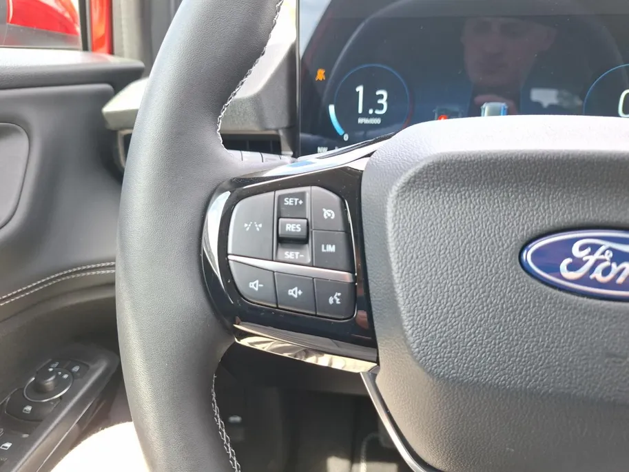 Ford Puma 1.0 EcoBoost Hybrid Titanium | €5.000.- korting | 0,99% rente | Direct leverbaar | Winterpack | Achteruit rij camera