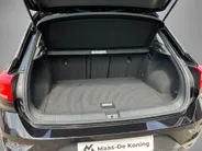 Volkswagen T-Roc 1.5TSI 110KW/150PK DSG Style · Apple/Android Car Play · Trekhaak · Navigatie ·