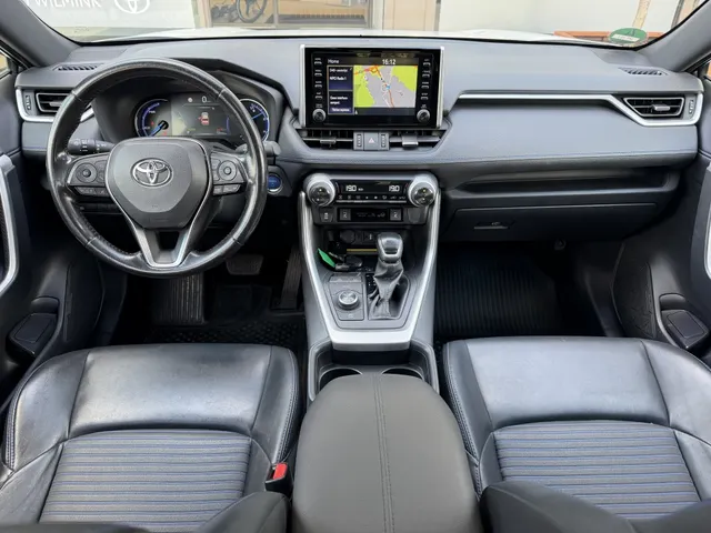 Toyota RAV4 2.5 Hybrid AWD Bi-Tone