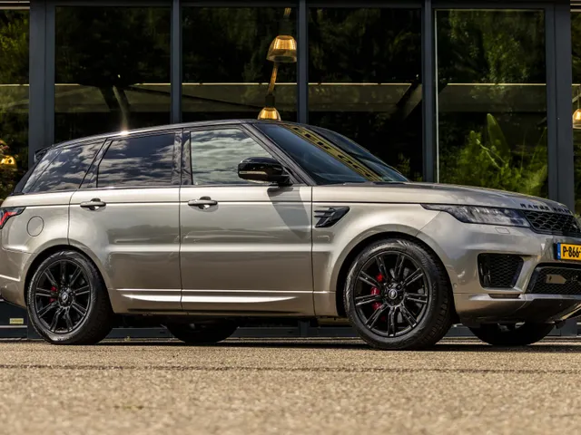 Land Rover Range Rover Sport 2.0 P400e Autobiography Dynamic