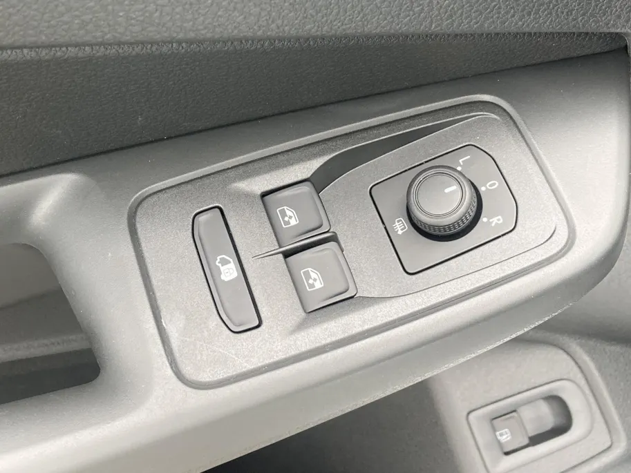 Ford Transit Connect 1.5 EcoBoost PHEV 150 pk L1 Trend AUTOMAAT Plugin Hybrid  118km elektrisch bereik-Navigatie-AppleCarplay/Android Auto