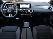 Mercedes-Benz A-Klasse 250 e Star Edition AMG Line Plus l Trekhaak l Panoramadak l Memory
