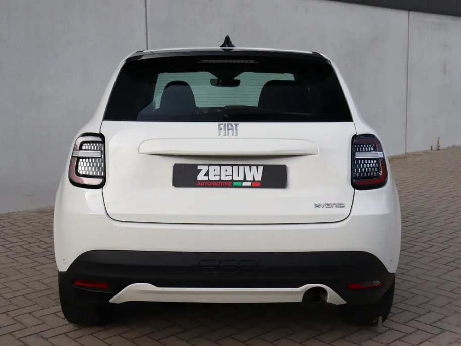 Fiat 600 1.2 Hybrid 100 PK Urban | Carplay | Cruise | PDC | 16'