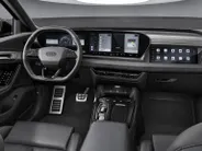 Audi Q6 e-tron S edition 83 kWh 252 PK · Trekhaak elek. wegklapbaar · Optiekpakket zwart · Zwart lederen S-line bekleding