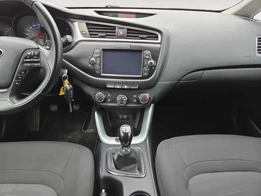 Kia cee'd Sportswagon 1.0 T-GDi First Edition | Dealeronderhouden  | Camera | Navigatie | LM Velgen 16' | 12 Maanden Bovag Garantie |