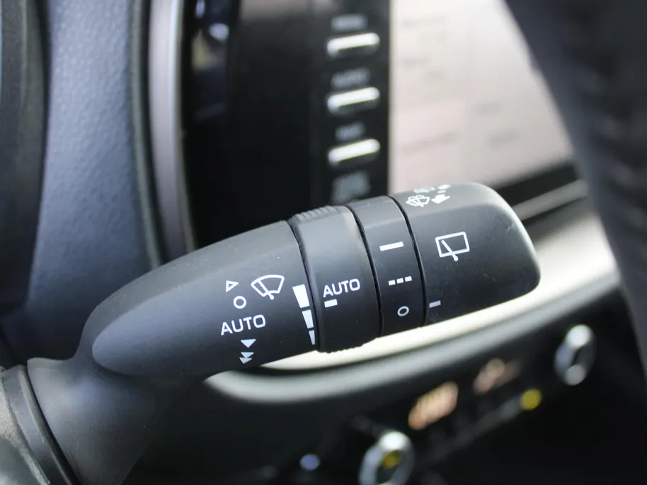 Toyota Aygo X 1.0 VVT-i S-CVT first | Camera | Android Auto/Apple Carplay | Cruise | Clima | Automaat | 17' LM |