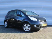 Kia Venga 1.6 CVVT 20th Anniversary | Airco | Navi | Cruise | Camera | 16' LM | All season banden | Dealeronderhouden |