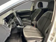 Volkswagen Polo 1.0 TSI 110pk DSG Style · Camera · Apple/Android Car Play · Navigatie · P-Sensoren · Stoelverwarming · 17'' Inch ·