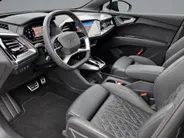 Audi Q4 Sportback e-tron 45 S Edition 82 kWh 210kW/286PK · Leder · Stoelverwarming · Navigatie · Apple/Android Car Play ·