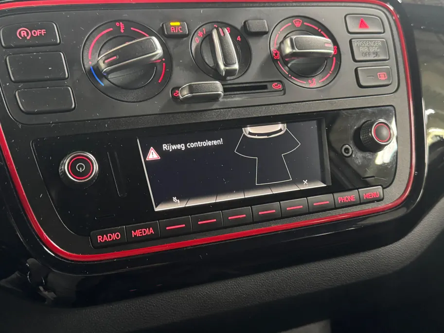 SEAT Mii 1.0 FR Airco / Cruise control / Parkeersensoren /
