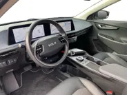 Kia EV6 Air 58 kWh | Climate control | Navigatie | Parkeercamera | LM-velgen 19 inch | Adaptive cruise control | Line-assist | Dodehoek detectie |