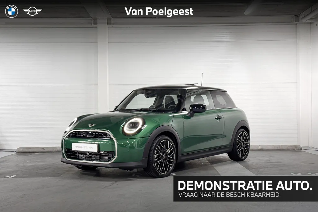 MINI Cooper 3-deurs C Favoured