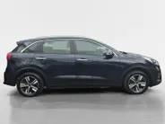 Kia Niro 1.6 GDi Hybrid DynamicLine | Cruise Control | Climate Control | Camera | Navigatie | Trekhaak |