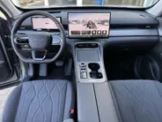 Chery Tiggo 8 Unique PHEV 7 persoons | Panoramadak | Stoelverwarming en koeling | 360 graden camera | 7 jaar garantie