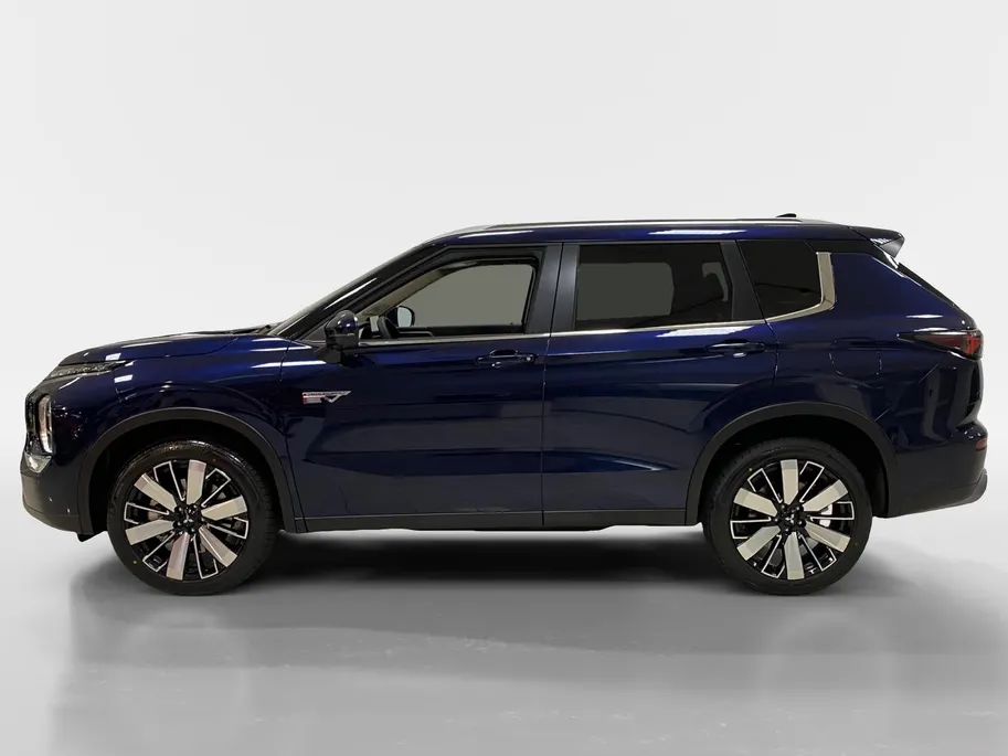 Mitsubishi Outlander 2.4 PHEV | INTENSE +| DIRECT LEVERBAAR | ACTIEPRIJS INCL €5.000,- VOORRAAD KORTING |