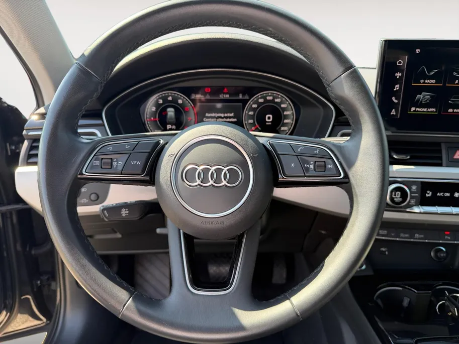 Audi A4 Avant 35 TFSI Advanced Edition | NL auto | Automaat | Parkeersensoren voor en achter | 18' lichtmetalen velgen | Elektr. achterklep | Navigatie  | Bovag garantie |