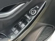 Hyundai ix20 1.6 Go Plus Automaat / Navigatie / Climate en Cruisecontrol / Schuif-kanteldak /