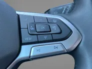 Volkswagen Golf 1.5 eTSI 110KW/150PK Goal · Navigatie · Apple/Android Car Play · Camera + Parkeersensoren · Trekhaak · Garantie t/m 22-07-2027