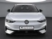 Volkswagen ID.7 Limited Edition Plus 77 kWh accu 286 PK · Achteruitrijcamera · Draadloze telefoonlader ·