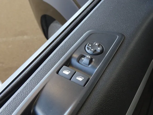 Fiat Scudo 2.0 MJ 145 6 PRS DC Work-Edition