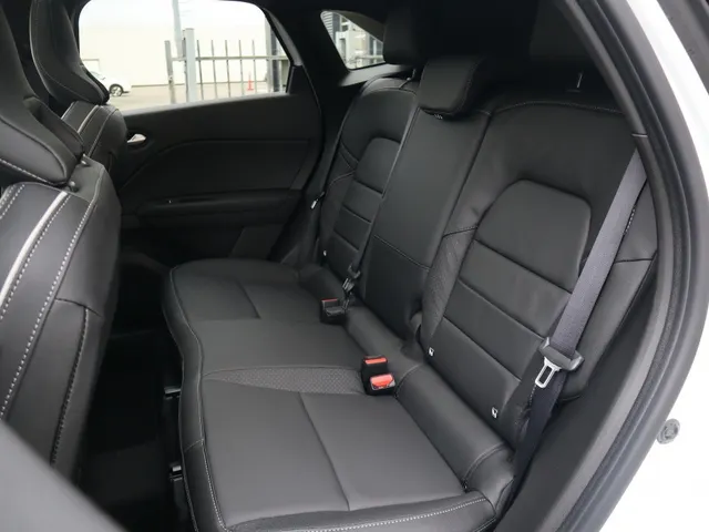 Mitsubishi Grandis 1.8 HEV Instyle Panodak | Harman Kardon | Leder