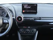 Mazda 2 1.5 Skyactiv-G Sportive | Airco | Cruise | PDC | 16' LM | Camera | 1e eigenaar | Zeer weinig km |