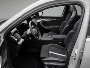 Škoda Kodiaq Sportline Business 1.5 TSI PHEV 150 kW / 204 PK | Elektrisch bedienbaar schuif-/kanteldak | Parkeer pakket | Trekhaak wegklapbaar | 2000,- inruilvoordeel