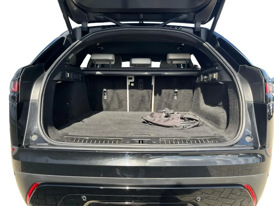Land Rover Range Rover Velar 2.0 P400e S |Meridian Audiosysteem|Elektrisch bedienbare achterklep| Dodehoek detectie| Trekhaak| 12 maanden Bovag Garantie|