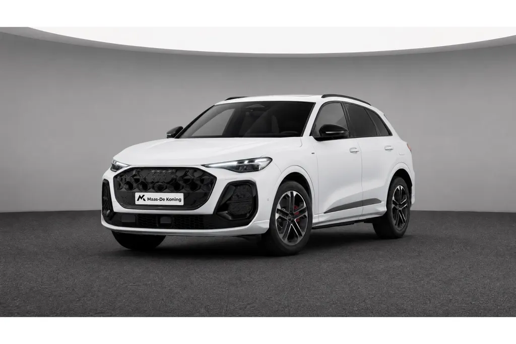 Audi Q5 e-hybrid quattro S edition Competition 367 PK · Head-Up display · B&O Premium 3D · Sportstoel S dynamica/leder