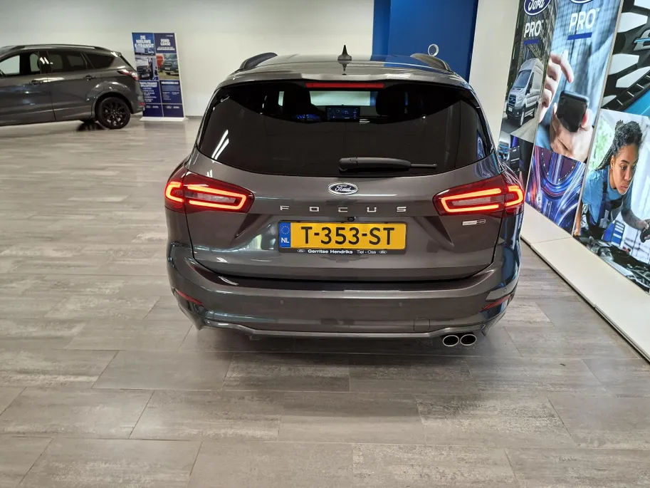 Ford Focus Wagon 1.0 EcoBoost Hybrid ST Line X | Winter Pack | Adap. Cruise | Elektrische Achterklep |