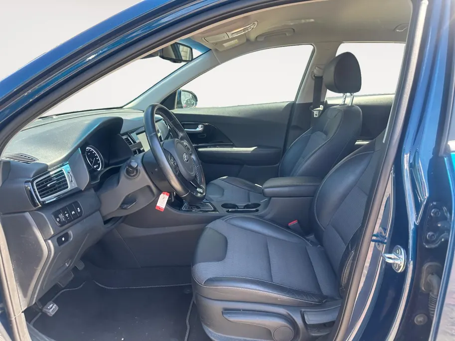 Kia Niro 1.6 GDi Hybrid DynamicLine | Trekhaak | Carplay | Automaat | Camera |