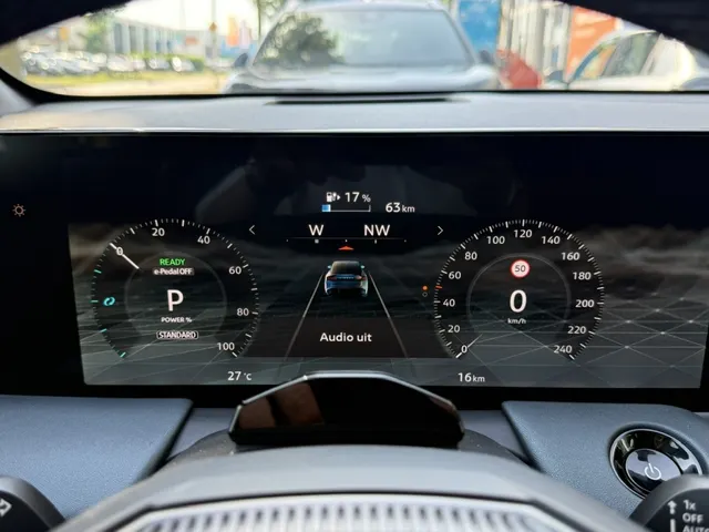 Nissan Leaf 52 kWh Evolve | 445km WLTP | Leder | BOSE | App Connect | Navigatie | 360-Camera | Keyless