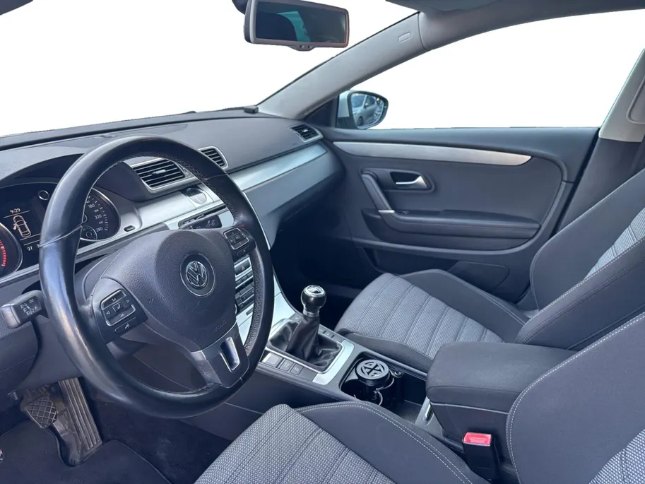 Volkswagen Passat CC 1.8 TSI 4p. | Panoramadak | Stoelverwarming | Climate Control | Parkeersensoren | 12 maanden garantie!|