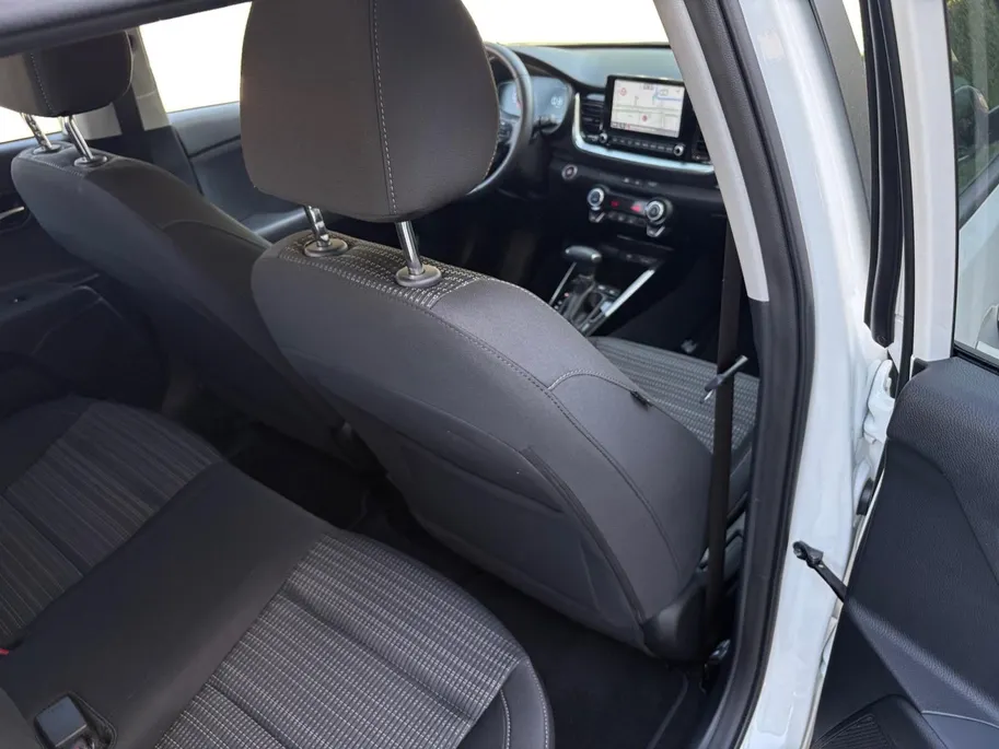Kia Stonic 1.0 T-GDi MHEV DynamicPlusLine | Automaat | Cruise Control | Climate Control | Stoelverwarming | Stuurverwarming | Camera | Privacy Glass |