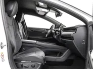 Volkswagen ID.7 Pro Business 286pk 77 kWh · SOH 97,2% · 360 Camera · Head-Up · Alarm · Elek. Trekhaak · Keyless · Elek. Voorstoelen · 20'' Inch · Gratis onderhoud & APK t/m 30-01-2030 · EXTRA INRUILKORTING ·