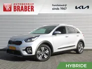 Kia Niro 1.6 GDi Hybrid DynamicPlusLine | Stuur-/stoelverwarming | Camera | Leer | Navi | Clima | Cruise adapt. | LED | Keyless | 16' LM |